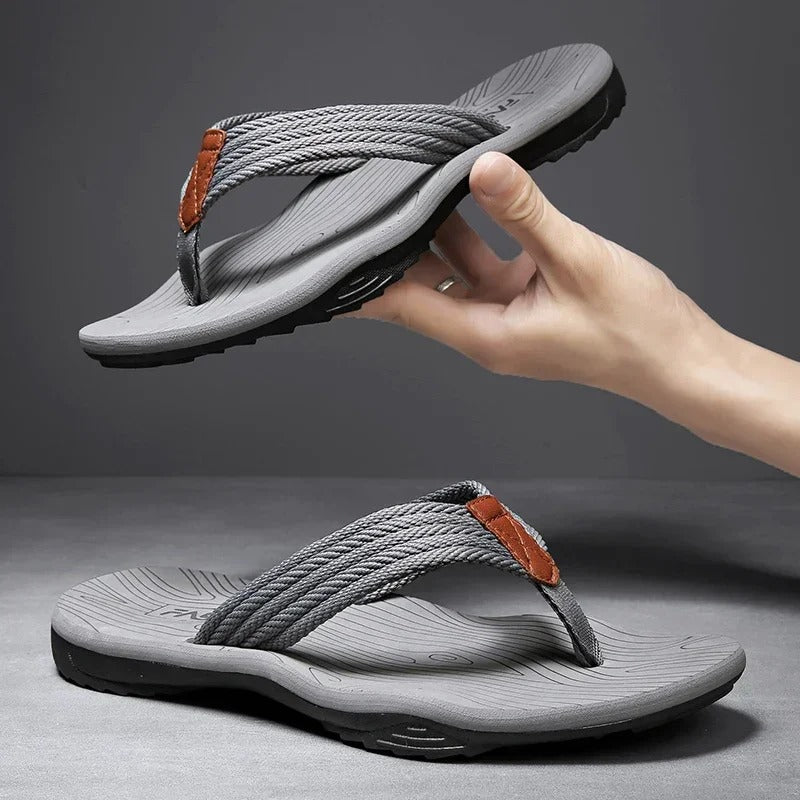 LIVTRND Sandals